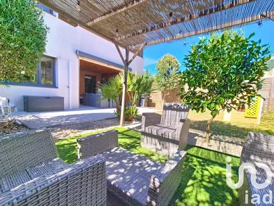 Apartment at Saint-Égrève (38120)