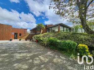 Demeure à Corps nuds (35150)