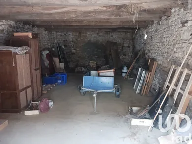 Garage à Saint-Secondin (86350)