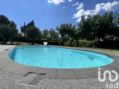 House at Roquefort-les-Pins (06330)