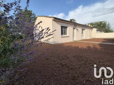 House in Faye-l'Abbesse (79350)