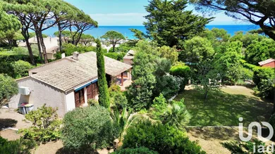 House at Sainte-Maxime (83120)