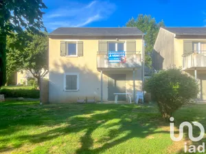 Apartment at Saint geniez d'olt (12130)