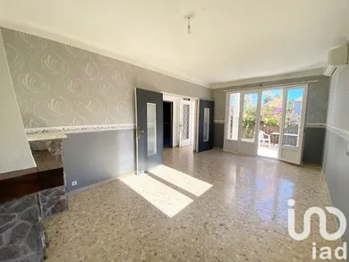 House at Saint-Raphaël (83700)