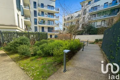 Apartment at Rueil-Malmaison (92500)