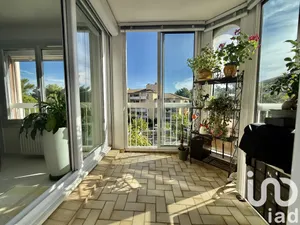 Apartment at Aix-en-Provence (13090)