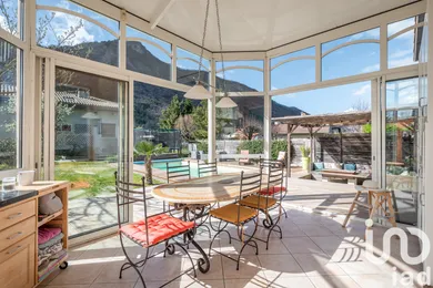 House at Vif (38450)