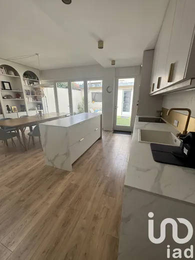 House in Bordeaux (33200)