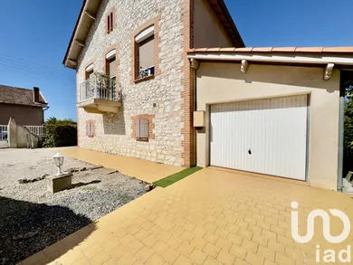 Townhouse at Caussade (82300)