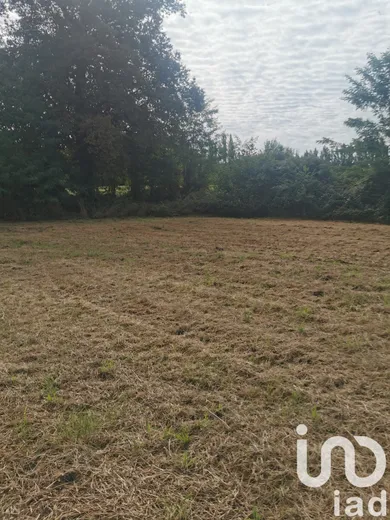 Terrain à bâtir à Hinx (40180)
