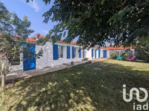 Village house at Grues (85580)