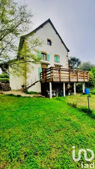 Townhouse in La Clayette (71800)