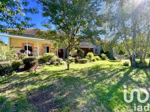 Maison de campagne à Tournay (65190)