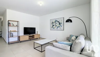 Apartment in Roquefort-les-Pins (06330)
