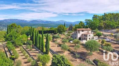 Traditional house in Fayence (83440)