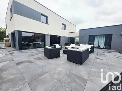 House at Pelves (62118)