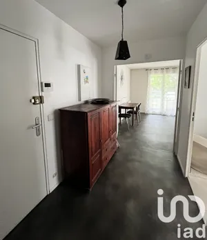 Apartment in Suresnes (92150)