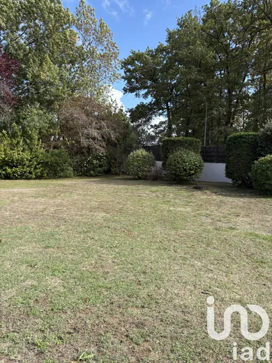 Terrain à bâtir à Carbon-Blanc (33560)