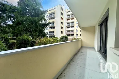 Apartment in Athis-Mons (91200)