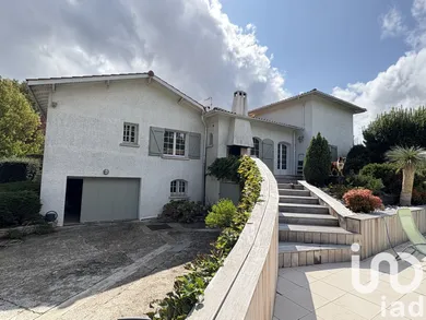 Maison à Carbon-Blanc (33560)