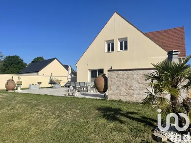 House at Abondant (28410)