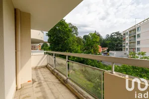 Appartement à Charbonnières-les-Bains (69260)