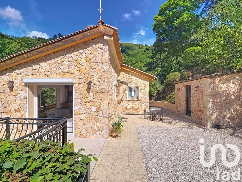 Maison 3 pièces 93 m² · à Peille · 93 m² · 649 000 €