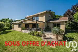 House at Herbeys (38320)