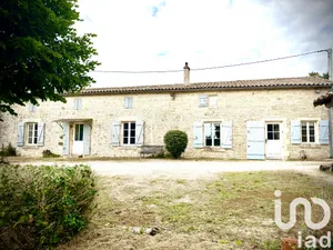 Maison à Celles-sur-Belle (79370)