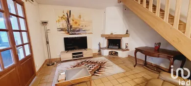 Traditional house at Villedômer (37110)