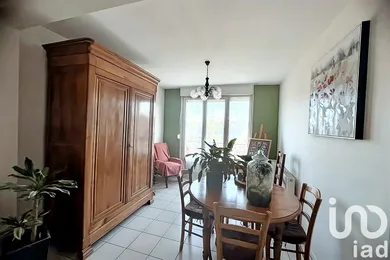 Apartment in Sens (89100)
