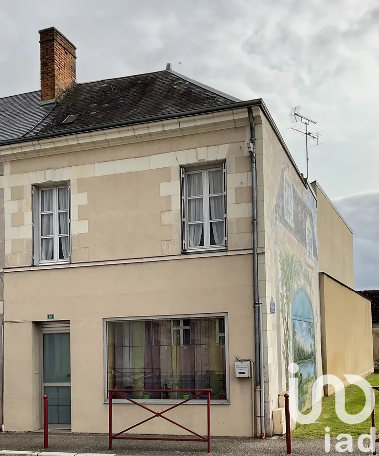 Maison 7 pièces 181 m² · à Mur-de-Sologne · 180,7 m² · 148 500 €