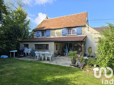 Maison à Les Marêts (77560)