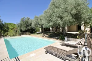 Maison traditionnelle à Montauroux (83440)