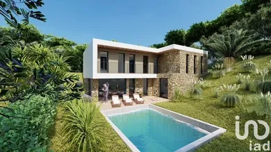 Building plot at Fréjus (83370)