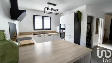 House at Sadirac (33670)