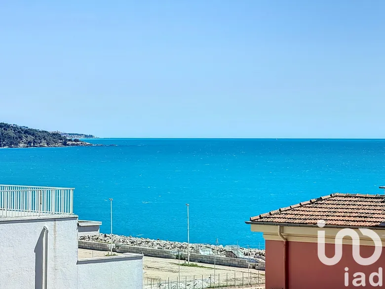 Maison 4 pièces 91 m² · à Menton · 91 m² · 674 000 €