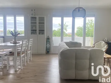 Apartment in Saint-Herblain (44800)