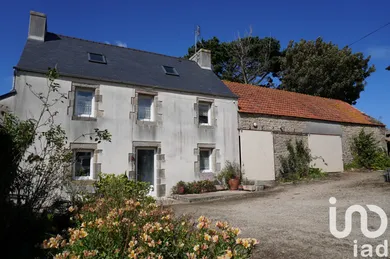 Ferme à Plounévez-Lochrist (29430)