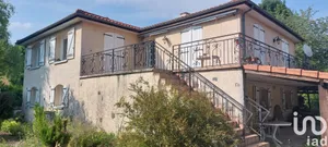 House at Chavaroux (63720)