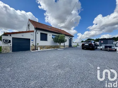 House at Chelles (77500)