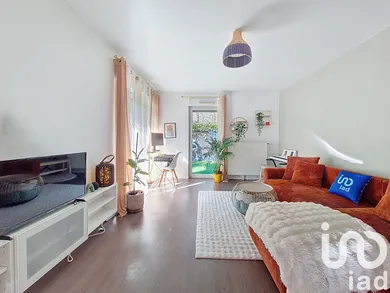 Apartment in Pomponne (77400)