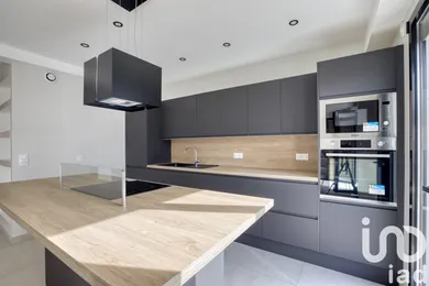 House in Colombes (92700)