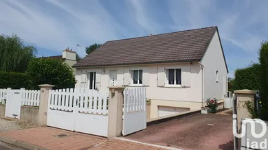Detached house in Donnemain-Saint-Mamès (28200)