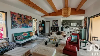 Architectural house at Callas (83830)