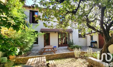 House at Créteil (94000)