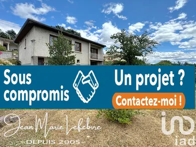 Traditional house at Saint-Clair-du-Rhône (38370)