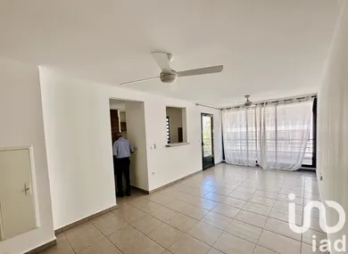 Apartment in Saint-Denis (97490)