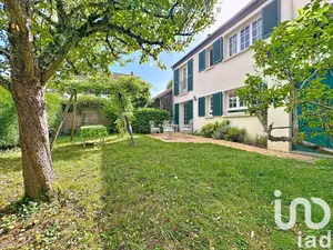Traditional house at Rambouillet (78120)