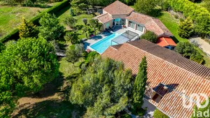 Maison à Saint-Genis-Laval (69230)